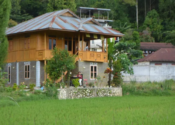 The Singki Home Family