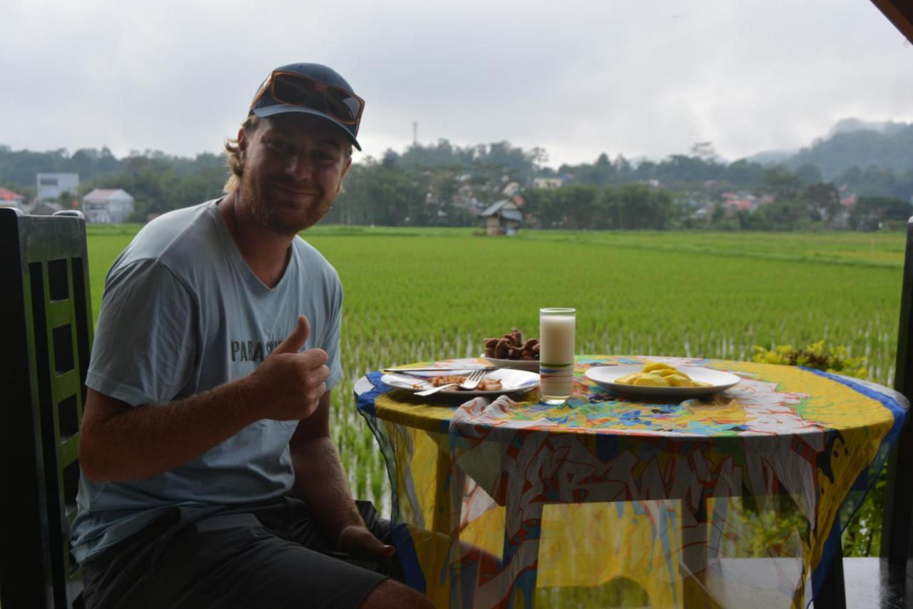 Homestay The Singki Family *